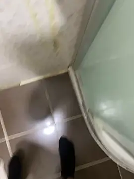 Snapshot of BatchedTracer chatting on February 8, 2026, 11:35 pm BatchedTracer online show from February 8, 2026, 11:35 pm