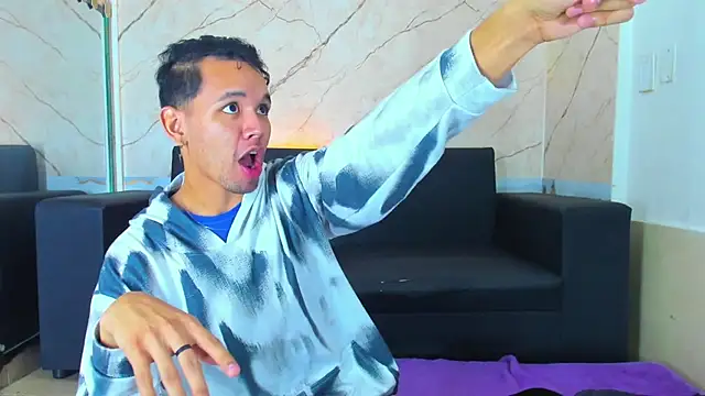 Snapshot of jeremytonner chatting on November 6, 2025, 3:43 am jeremytonner online show from November 6, 2025, 3:43 am