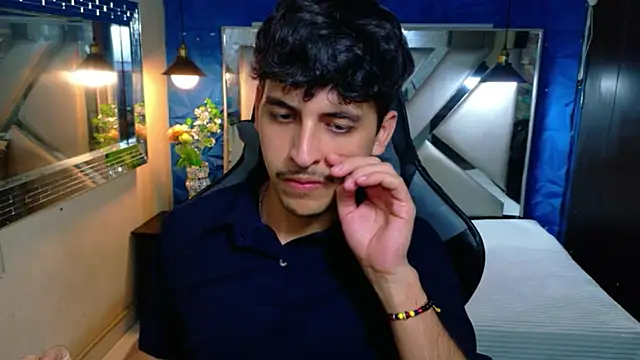 Snapshot of Alan_Del_Reyx chatting on February 19, 2026, 4:15 pm Alan Del Reyx online show from February 19, 2026, 4:15 pm