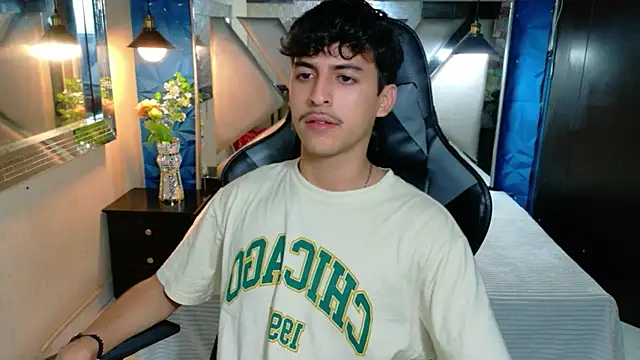 Snapshot of Alan_Del_Reyx chatting on February 21, 2026, 3:30 am Alan Del Reyx online show from February 21, 2026, 3:30 am