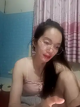 Snapshot of Lyly999 chatting on October 7, 2025, 2:51 pm Lyly999 online show from October 7, 2025, 2:51 pm