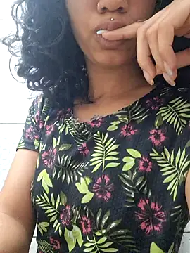 RavenShyfit online show from October 17, 2025, 8:17 am