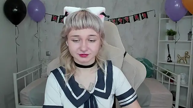 Snapshot of Tori_Cutie chatting on October 31, 2025, 12:07 am Tori Cutie online show from October 31, 2025, 12:07 am