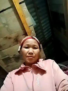 TinTin321 online show from October 7, 2025, 11:33 am