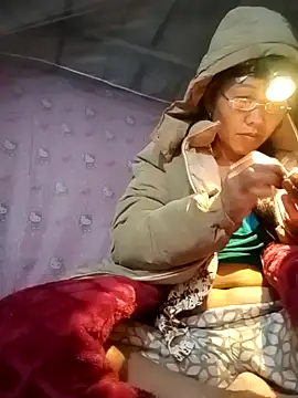 TinTin321 online show from December 1, 2025, 10:54 pm