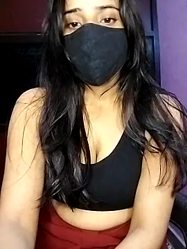 Snapshot of Amisha2 chatting on December 18, 2025, 5:39 pm Amisha2 online show from December 18, 2025, 5:39 pm