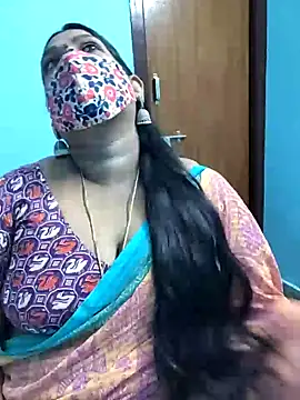 Snapshot of sutari84 chatting on September 17, 2025, 4:47 am sutari84 online show from September 17, 2025, 4:47 am