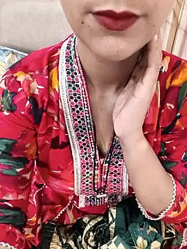 Snapshot of Indian-Aleena chatting on May 22, 2026, 6:55 am Indian-Aleena online show from May 22, 2026, 6:55 am