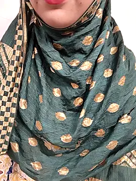 Snapshot of Indian-Aleena chatting on April 1, 2026, 6:37 am Indian-Aleena online show from April 1, 2026, 6:37 am