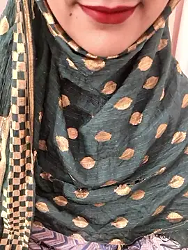 Snapshot of Indian-Aleena chatting on March 28, 2026, 4:46 am Indian-Aleena online show from March 28, 2026, 4:46 am