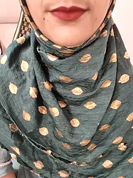 Snapshot of Indian-Aleena chatting on April 4, 2026, 7:26 am Indian-Aleena online show from April 4, 2026, 7:26 am