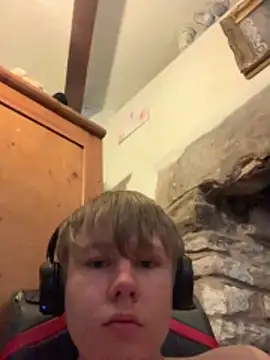 Snapshot of TomasCramp chatting on March 27, 2026, 5:47 pm TomasCramp online show from March 27, 2026, 5:47 pm