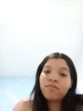 Snapshot of VictoriDior chatting on December 19, 2025, 11:01 am VictoriDior online show from December 19, 2025, 11:01 am