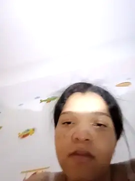 Snapshot of VictoriDior chatting on April 10, 2026, 7:10 pm VictoriDior online show from April 10, 2026, 7:10 pm