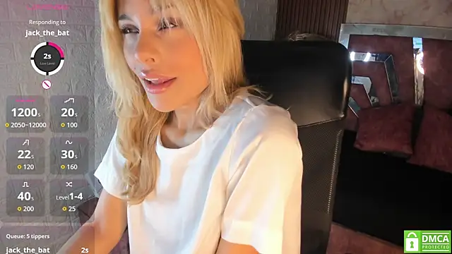 hot cupid01 online show from April 8, 2026, 11:01 am