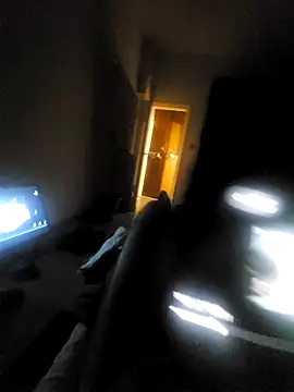 NegativeCleat4 online show from April 20, 2026, 8:54 pm