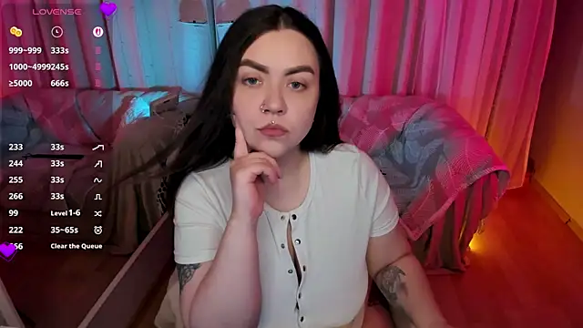 ashton heidii online show from March 23, 2026, 12:11 am