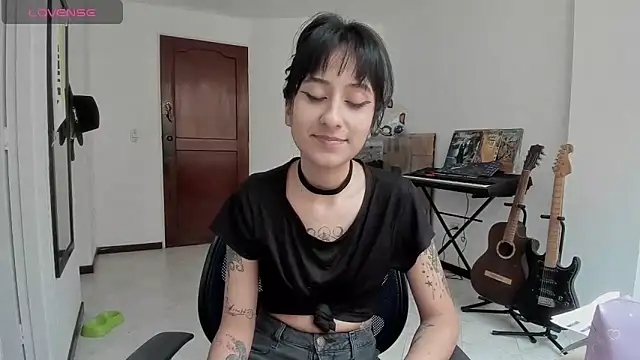 Snapshot of atenea_dragon__ chatting on June 3, 2026, 9:19 pm atenea dragon online show from June 3, 2026, 9:19 pm