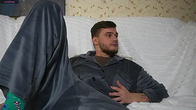 johnstoneisland online show from January 15, 2026, 8:34 pm