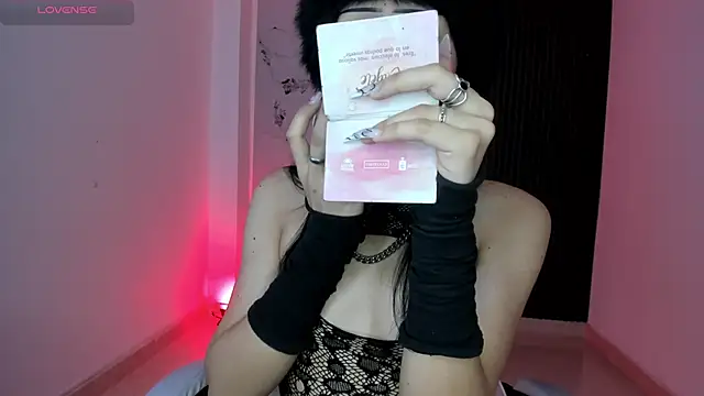 chloesagee online show from February 16, 2026, 9:34 pm