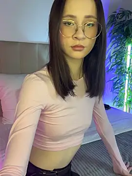 Snapshot of MartaBrent chatting on February 19, 2026, 5:10 pm MartaBrent online show from February 19, 2026, 5:10 pm