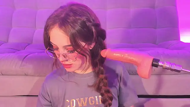 Aciid lover online show from April 17, 2026, 2:36 am