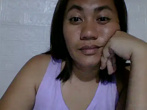 Madona1993 online show from August 3, 2026, 9:04 am