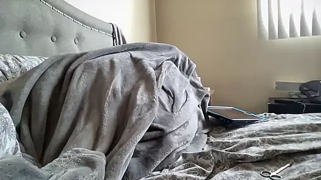 BBCGottii online show from November 27, 2025, 8:53 pm