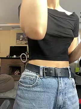 Miranda Kerry online show from November 8, 2025, 6:06 am