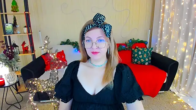 YourUniverser online show from December 22, 2025, 10:37 am