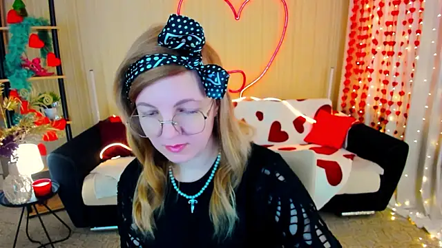 YourUniverser online show from February 10, 2026, 9:41 am