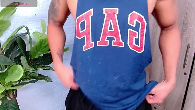 PinooyMilker online show from January 5, 2026, 10:57 pm