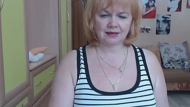 Snapshot of LilyHotlens chatting on November 13, 2025, 9:13 am LilyHotlens online show from November 13, 2025, 9:13 am