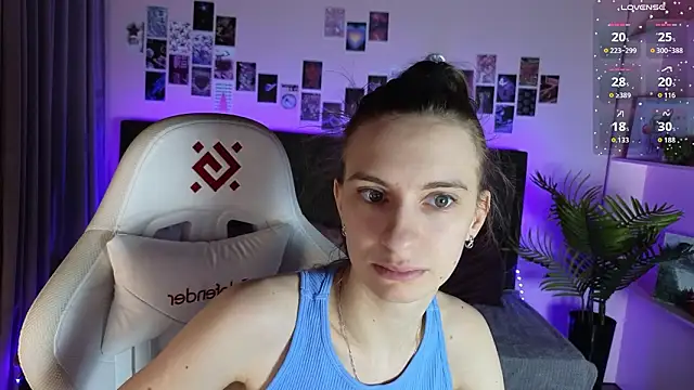 Snapshot of kaleriyaa_ chatting on February 3, 2026, 1:27 am kaleriyaa online show from February 3, 2026, 1:27 am