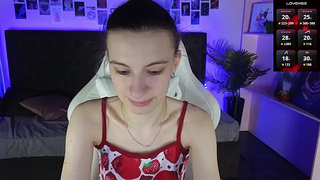 Snapshot of kaleriyaa_ chatting on February 15, 2026, 1:39 am kaleriyaa online show from February 15, 2026, 1:39 am