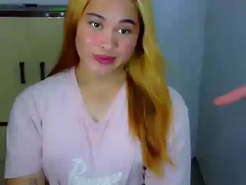 Annierose ts online show from February 16, 2026, 9:02 pm