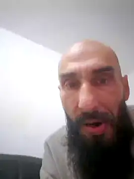 KIMMBA81 online show from November 24, 2025, 4:01 am