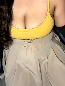 Snapshot of linishal chatting on September 24, 2025, 3:46 am linishal online show from September 24, 2025, 3:46 am