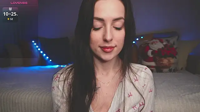 Snapshot of SakuraSara chatting on February 13, 2026, 3:45 pm SakuraSara online show from February 13, 2026, 3:45 pm