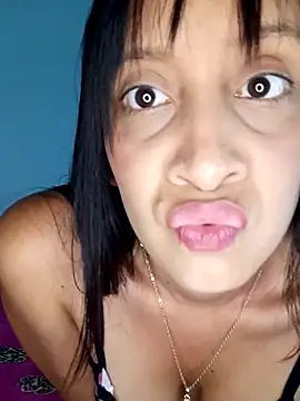 Snapshot of Thaamara_09 chatting on September 23, 2025, 3:13 am Thaamara 09 online show from September 23, 2025, 3:13 am