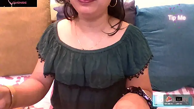 mitali sanju online show from October 21, 2025, 4:28 pm