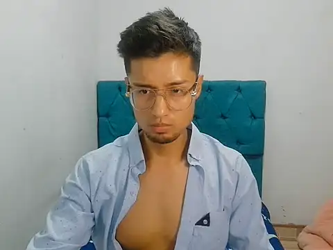 sebasbabyhot online show from June 11, 2026, 4:31 am