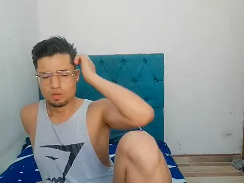 sebasbabyhot online show from June 11, 2026, 4:59 pm