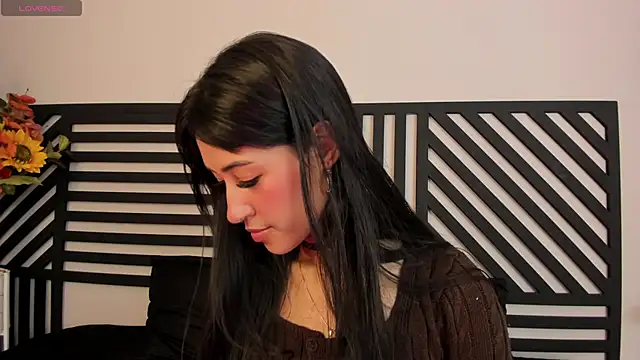 Snapshot of princess_ivy_ chatting on September 23, 2025, 1:51 pm princess ivy online show from September 23, 2025, 1:51 pm