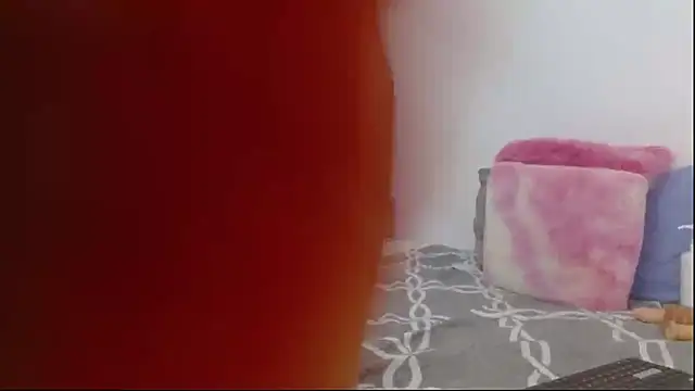 suzanhot 30 online show from September 18, 2025, 9:07 pm