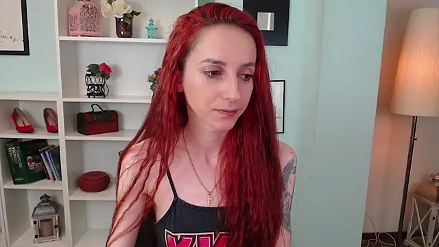 Snapshot of Julia_Jae chatting on September 24, 2025, 5:36 am Julia Jae online show from September 24, 2025, 5:36 am