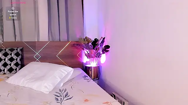 Snapshot of Perfect_design_ chatting on January 15, 2026, 12:30 pm Perfect design online show from January 15, 2026, 12:30 pm