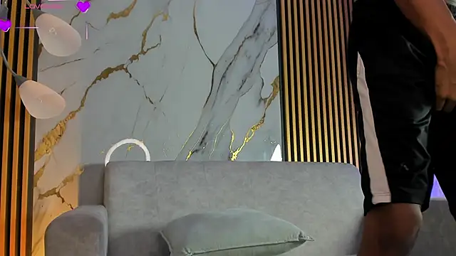 JulienSaint online show from February 25, 2026, 11:43 am