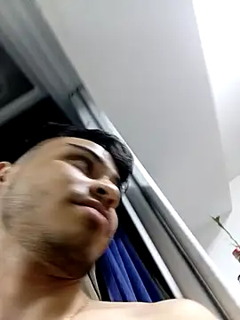 Bastian MCcormick online show from October 23, 2025, 4:44 am