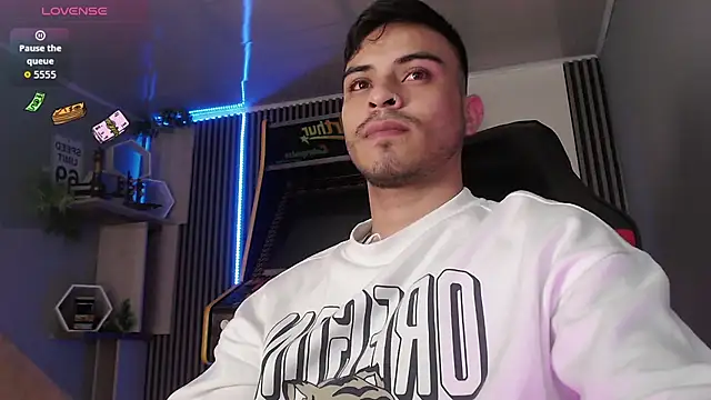 Bastian MCcormick online show from November 29, 2025, 1:00 pm